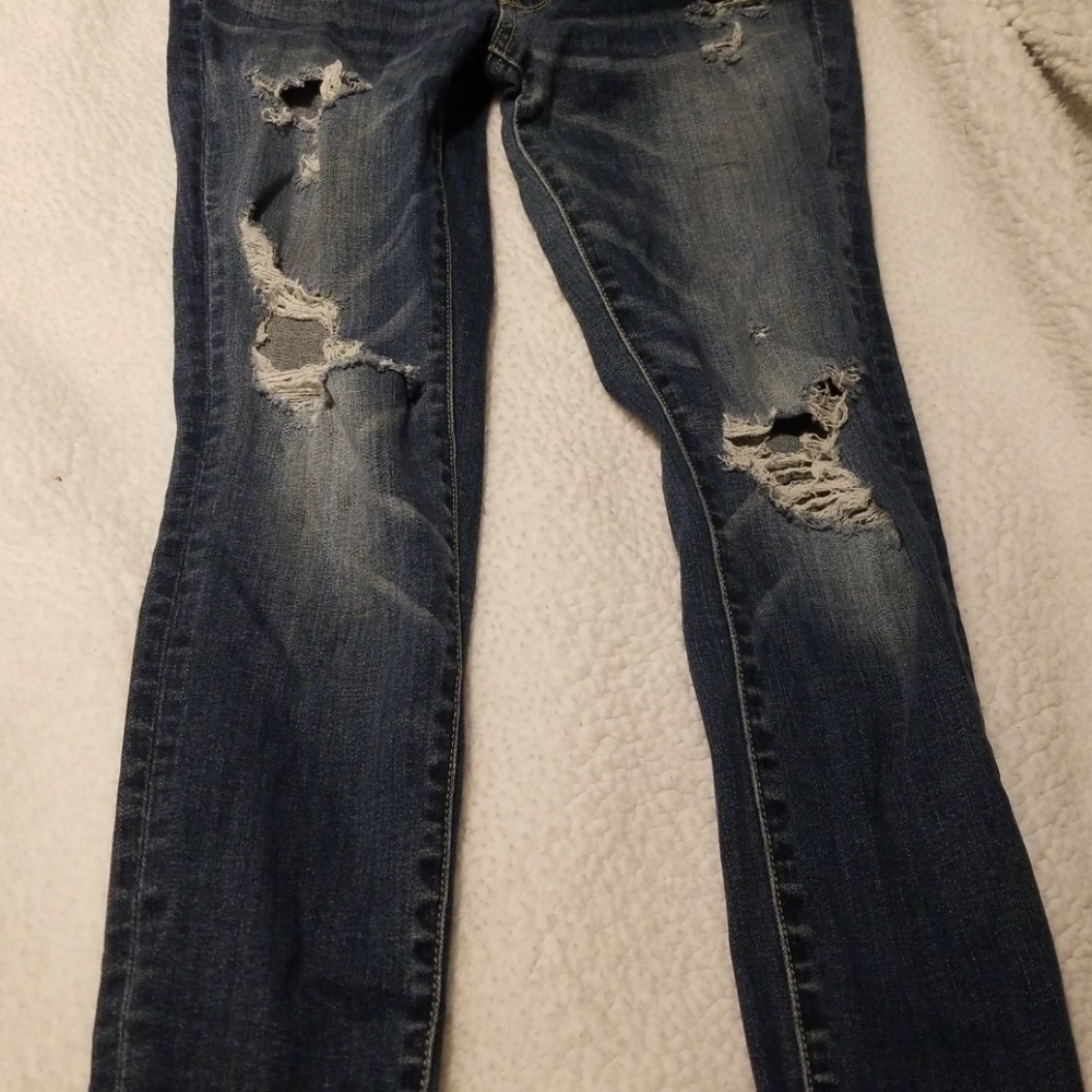 Jean's - Picture 2 of 4